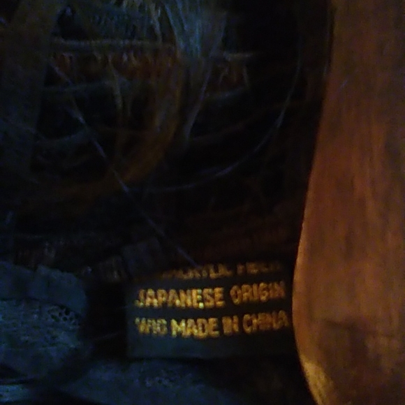 Ladies wig - Picture 6 of 7